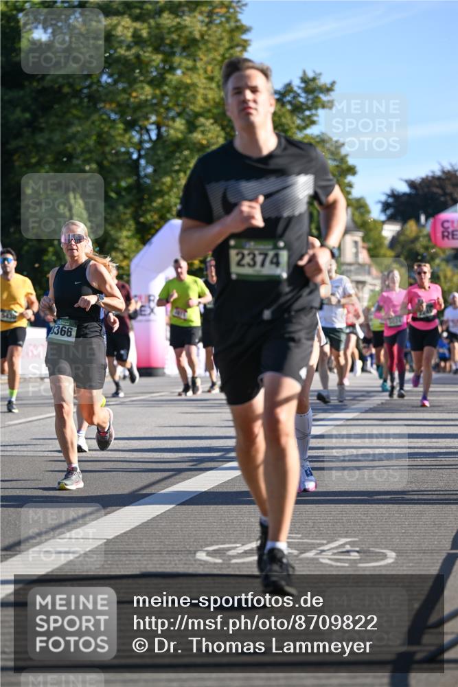 07.09.2025 - BARMER Alsterlauf Dr. Thomas Lammeyer http://msf.ph/oto/8709822 07.09.2025 09:34:47 Laufen 5430, 8366, 2374 meine-sportfotos.de