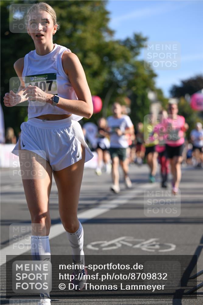 07.09.2025 - BARMER Alsterlauf Dr. Thomas Lammeyer http://msf.ph/oto/8709832 07.09.2025 09:34:49 Laufen 36, 07 meine-sportfotos.de