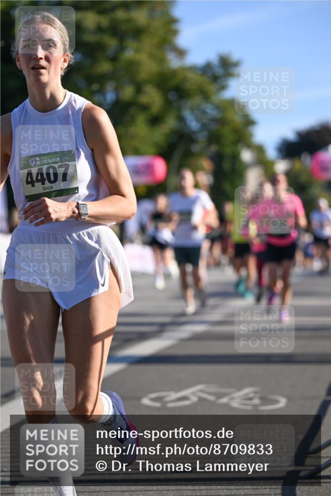 07.09.2025 - BARMER Alsterlauf Dr. Thomas Lammeyer http://msf.ph/oto/8709833 07.09.2025 09:34:49 Laufen 36, 4407 meine-sportfotos.de