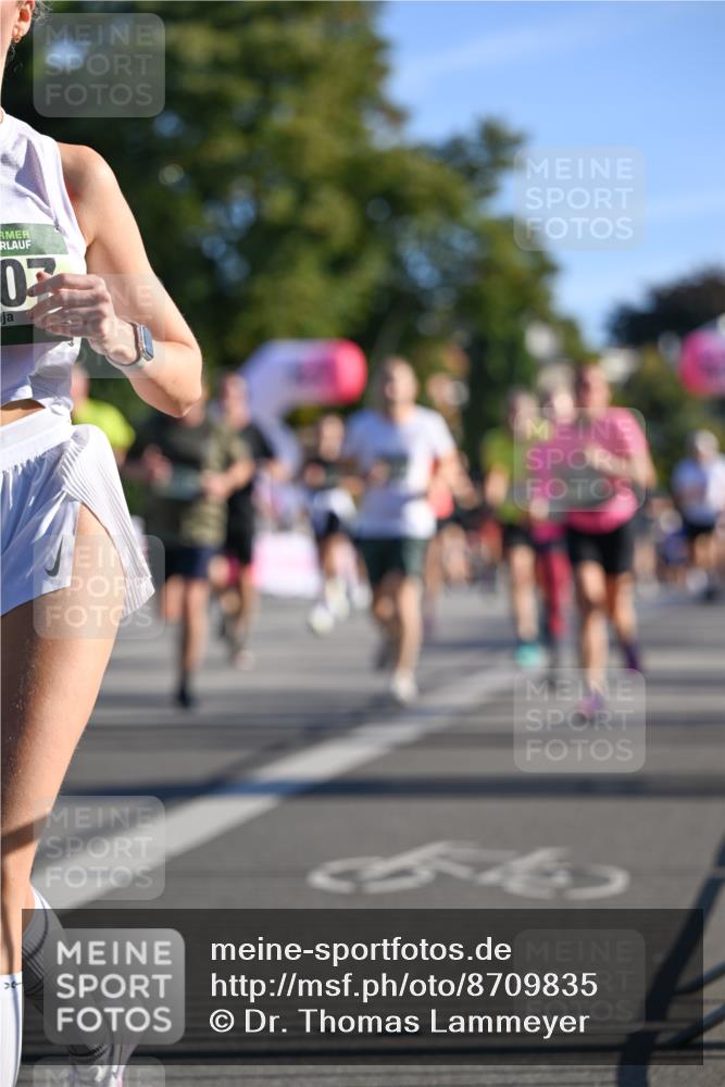 07.09.2025 - BARMER Alsterlauf Dr. Thomas Lammeyer http://msf.ph/oto/8709835 07.09.2025 09:34:49 Laufen  meine-sportfotos.de