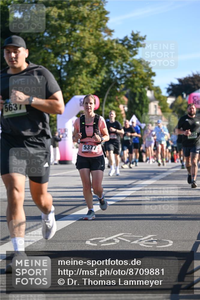 07.09.2025 - BARMER Alsterlauf Dr. Thomas Lammeyer http://msf.ph/oto/8709881 07.09.2025 09:35:00 Laufen 5637, 5003, 5377 meine-sportfotos.de