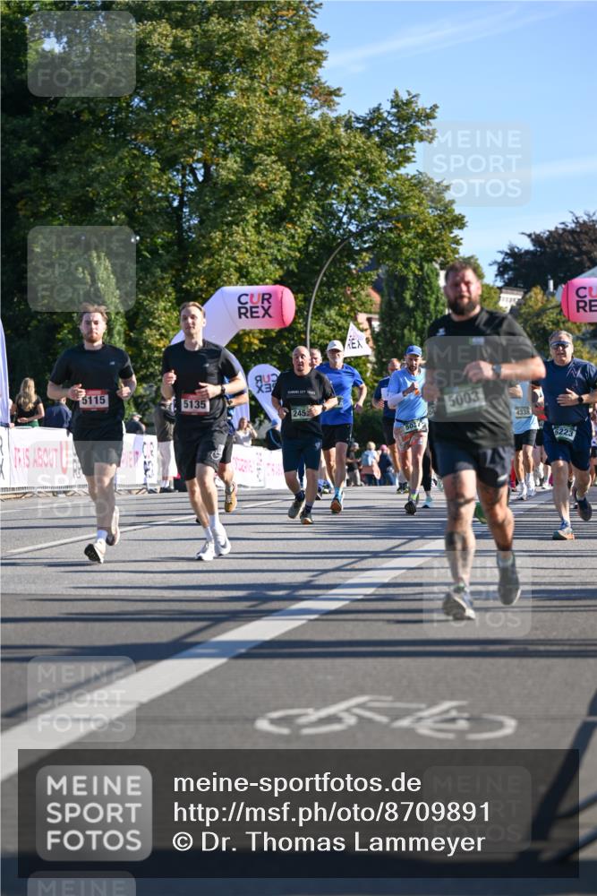 07.09.2025 - BARMER Alsterlauf Dr. Thomas Lammeyer http://msf.ph/oto/8709891 07.09.2025 09:35:02 Laufen 5115, 5135, 245, 5003, 4, 4338, 6223 meine-sportfotos.de