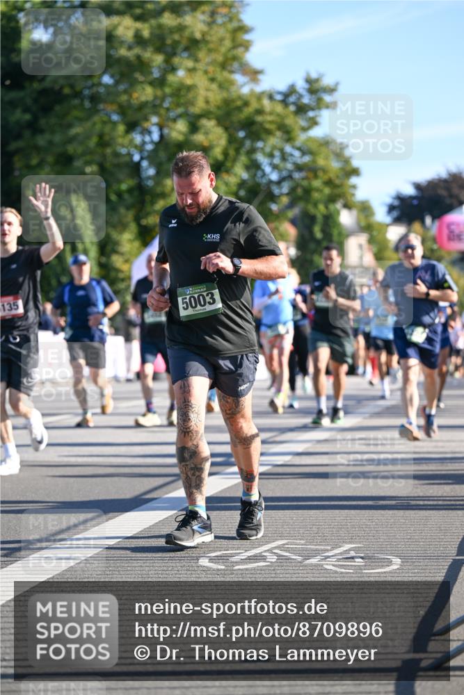 07.09.2025 - BARMER Alsterlauf Dr. Thomas Lammeyer http://msf.ph/oto/8709896 07.09.2025 09:35:03 Laufen 135, 5003 meine-sportfotos.de