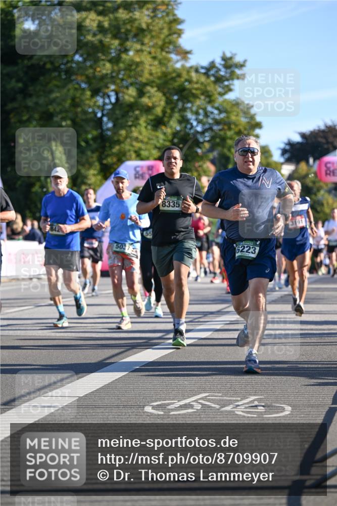 07.09.2025 - BARMER Alsterlauf Dr. Thomas Lammeyer http://msf.ph/oto/8709907 07.09.2025 09:35:05 Laufen 5037, 8335, 6223 meine-sportfotos.de