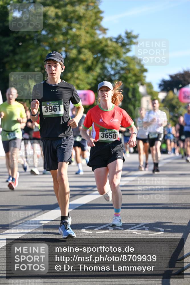 07.09.2025 - BARMER Alsterlauf Dr. Thomas Lammeyer http://msf.ph/oto/8709939 07.09.2025 09:35:11 Laufen 36, 3961, 3658 meine-sportfotos.de
