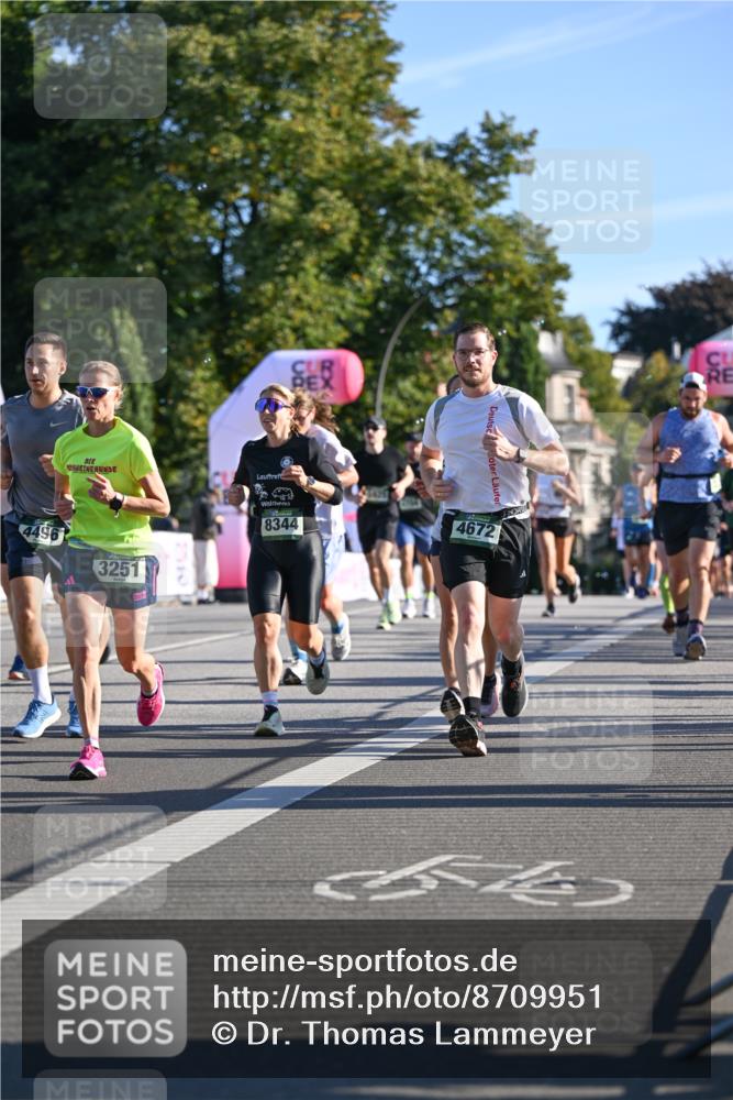 07.09.2025 - BARMER Alsterlauf Dr. Thomas Lammeyer http://msf.ph/oto/8709951 07.09.2025 09:35:13 Laufen 4496, 3251, 8344, 4672 meine-sportfotos.de