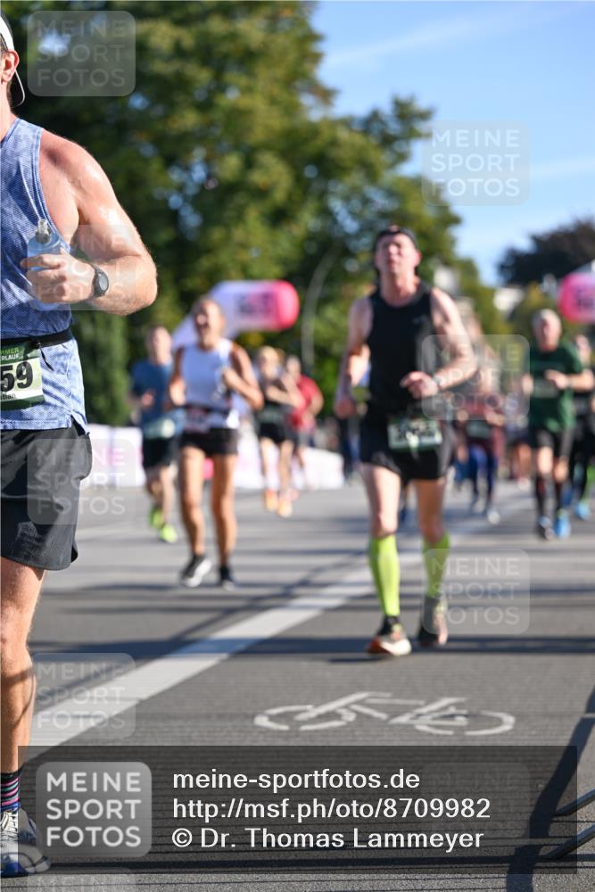 07.09.2025 - BARMER Alsterlauf Dr. Thomas Lammeyer http://msf.ph/oto/8709982 07.09.2025 09:35:17 Laufen 59 meine-sportfotos.de