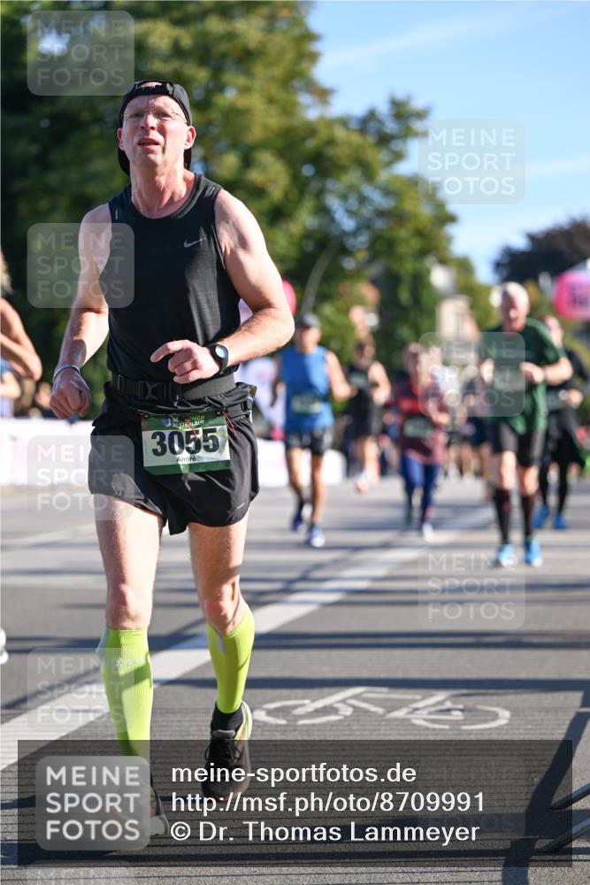 07.09.2025 - BARMER Alsterlauf Dr. Thomas Lammeyer http://msf.ph/oto/8709991 07.09.2025 09:35:19 Laufen 3055 meine-sportfotos.de