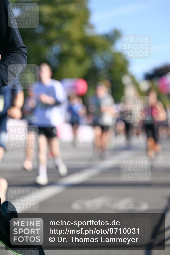 07.09.2025 - BARMER Alsterlauf Dr. Thomas Lammeyer http://msf.ph/oto/8710031 07.09.2025 09:35:25 Laufen  meine-sportfotos.de