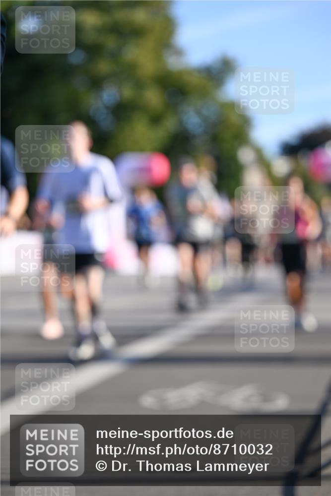 07.09.2025 - BARMER Alsterlauf Dr. Thomas Lammeyer http://msf.ph/oto/8710032 07.09.2025 09:35:25 Laufen 4 meine-sportfotos.de