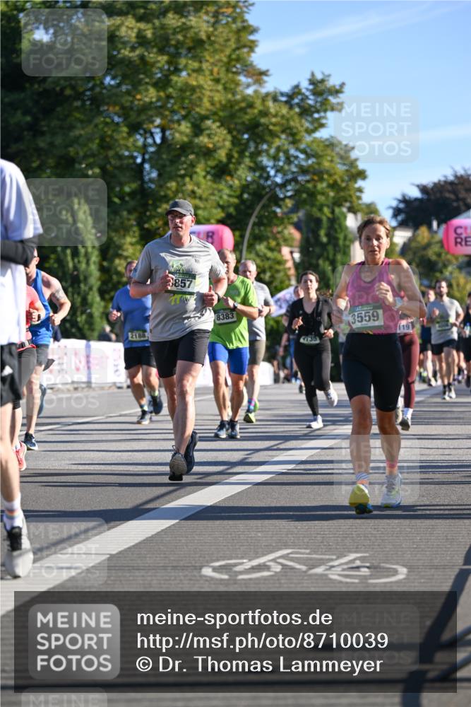 07.09.2025 - BARMER Alsterlauf Dr. Thomas Lammeyer http://msf.ph/oto/8710039 07.09.2025 09:35:27 Laufen 2188, 3857, 8383, 3559, 119, 735 meine-sportfotos.de