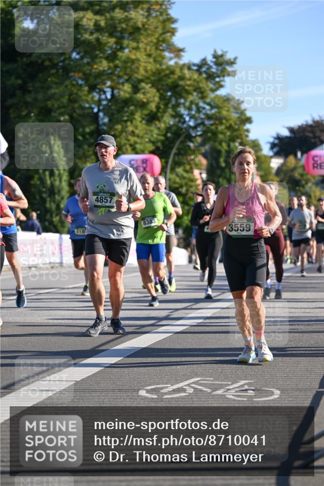 07.09.2025 - BARMER Alsterlauf Dr. Thomas Lammeyer http://msf.ph/oto/8710041 07.09.2025 09:35:27 Laufen 218, 4857, 8383, 3559 meine-sportfotos.de