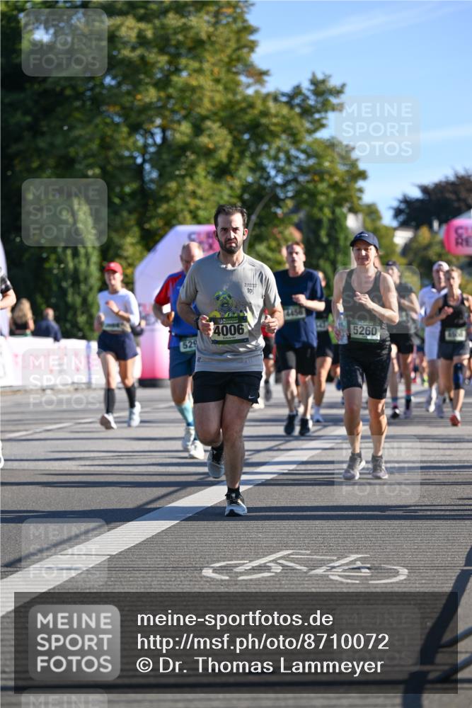 07.09.2025 - BARMER Alsterlauf Dr. Thomas Lammeyer http://msf.ph/oto/8710072 07.09.2025 09:35:32 Laufen 529, 4006, 19, 4456, 5260 meine-sportfotos.de