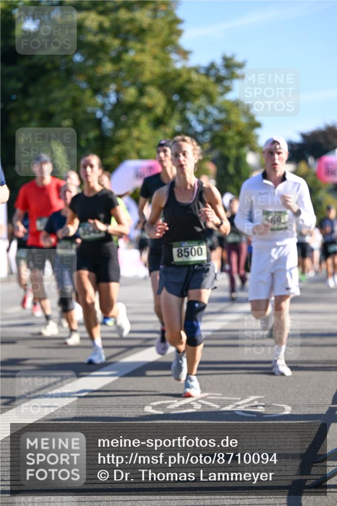 07.09.2025 - BARMER Alsterlauf Dr. Thomas Lammeyer http://msf.ph/oto/8710094 07.09.2025 09:35:36 Laufen 8500 meine-sportfotos.de