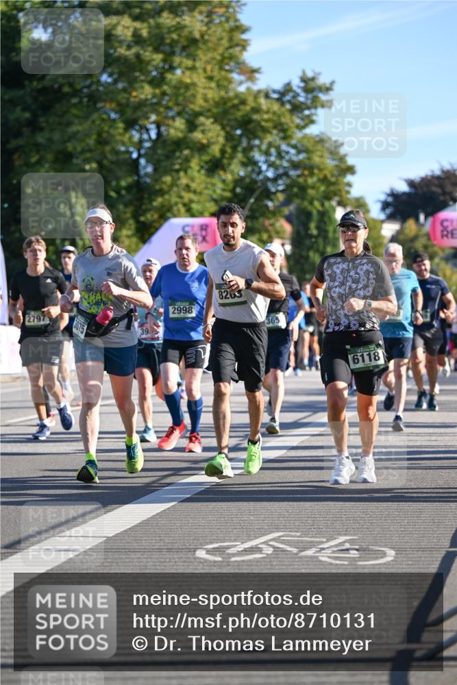 07.09.2025 - BARMER Alsterlauf Dr. Thomas Lammeyer http://msf.ph/oto/8710131 07.09.2025 09:35:42 Laufen 2797, 3075, 39, 2998, 8263, 365, 6118 meine-sportfotos.de