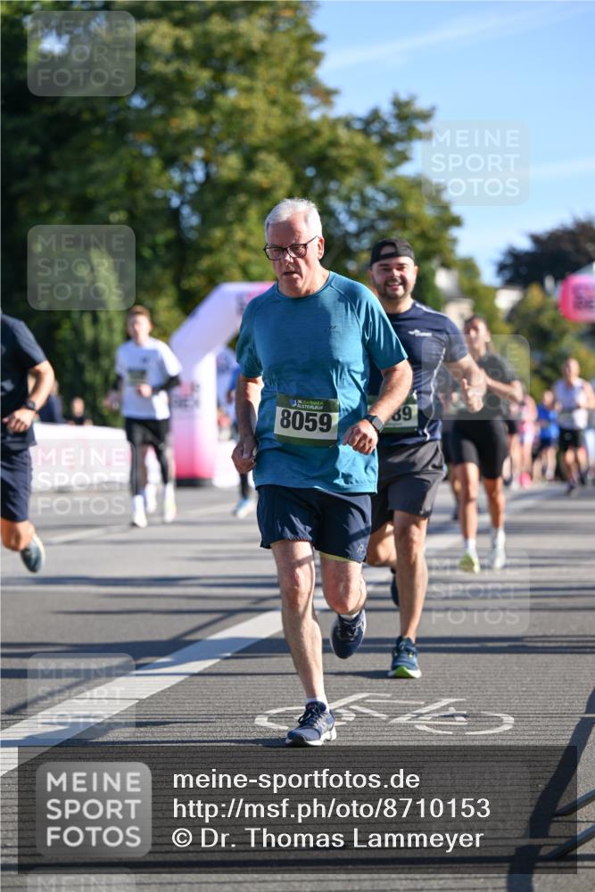 07.09.2025 - BARMER Alsterlauf Dr. Thomas Lammeyer http://msf.ph/oto/8710153 07.09.2025 09:35:45 Laufen 8059, 69 meine-sportfotos.de