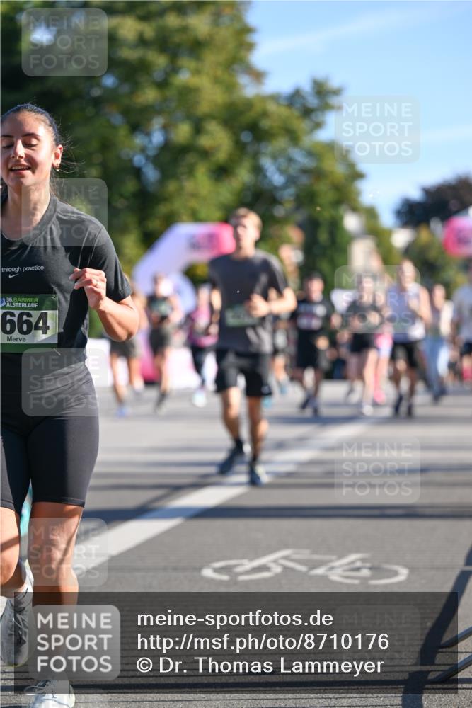 07.09.2025 - BARMER Alsterlauf Dr. Thomas Lammeyer http://msf.ph/oto/8710176 07.09.2025 09:35:49 Laufen 36, 664 meine-sportfotos.de