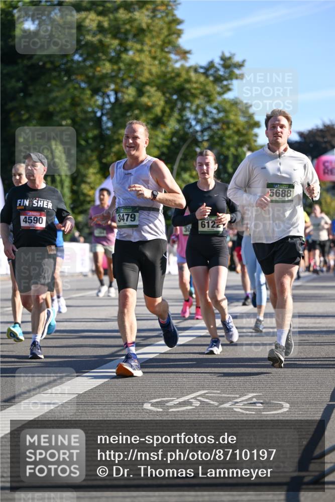 07.09.2025 - BARMER Alsterlauf Dr. Thomas Lammeyer http://msf.ph/oto/8710197 07.09.2025 09:35:52 Laufen 4590, 10, 3479, 6122, 5688 meine-sportfotos.de