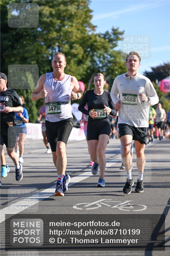 07.09.2025 - BARMER Alsterlauf Dr. Thomas Lammeyer http://msf.ph/oto/8710199 07.09.2025 09:35:53 Laufen 0, 3479, 122, 5688 meine-sportfotos.de