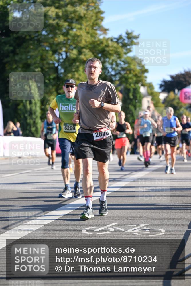 07.09.2025 - BARMER Alsterlauf Dr. Thomas Lammeyer http://msf.ph/oto/8710234 07.09.2025 09:35:58 Laufen 6269, 2678 meine-sportfotos.de