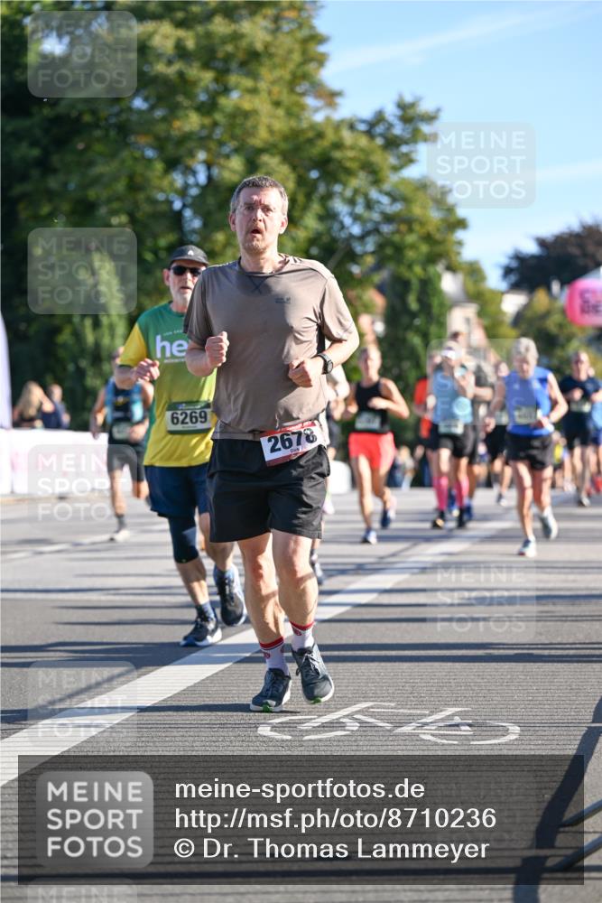 07.09.2025 - BARMER Alsterlauf Dr. Thomas Lammeyer http://msf.ph/oto/8710236 07.09.2025 09:35:58 Laufen 6269, 2678 meine-sportfotos.de