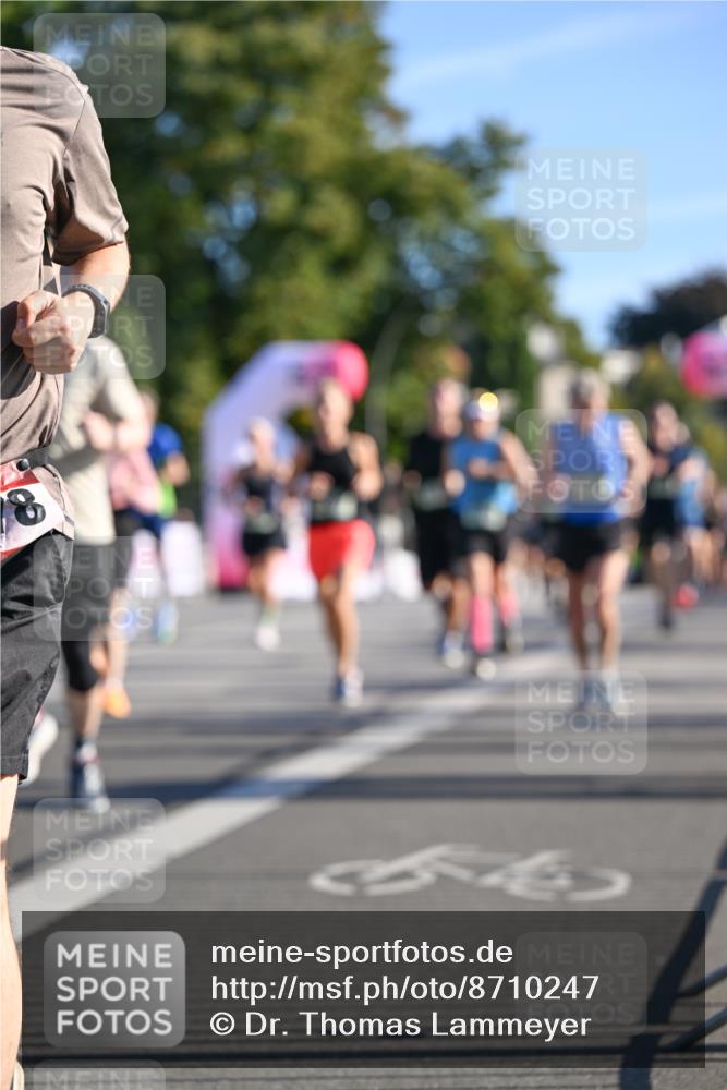 07.09.2025 - BARMER Alsterlauf Dr. Thomas Lammeyer http://msf.ph/oto/8710247 07.09.2025 09:36:00 Laufen  meine-sportfotos.de