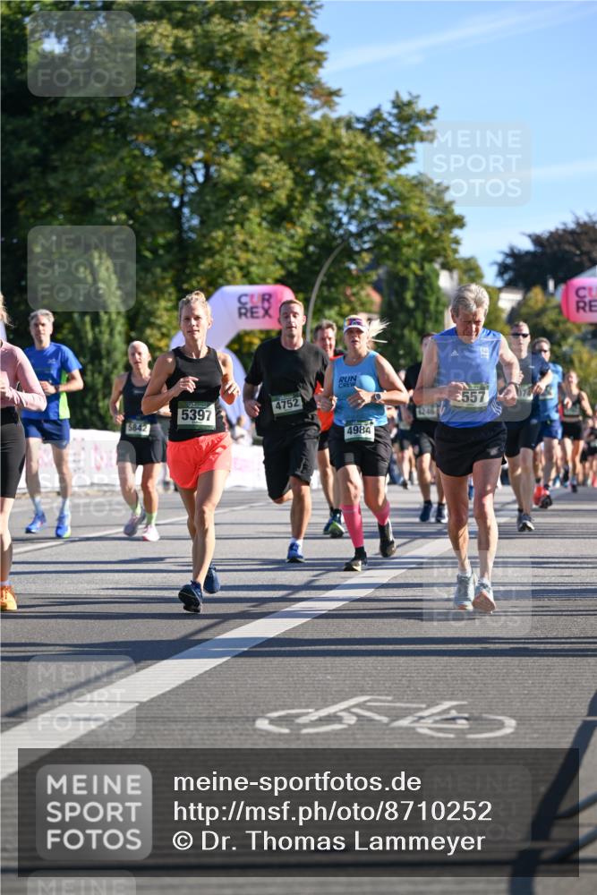 07.09.2025 - BARMER Alsterlauf Dr. Thomas Lammeyer http://msf.ph/oto/8710252 07.09.2025 09:36:01 Laufen 4752, 557, 5397, 6246, 5842, 4984 meine-sportfotos.de