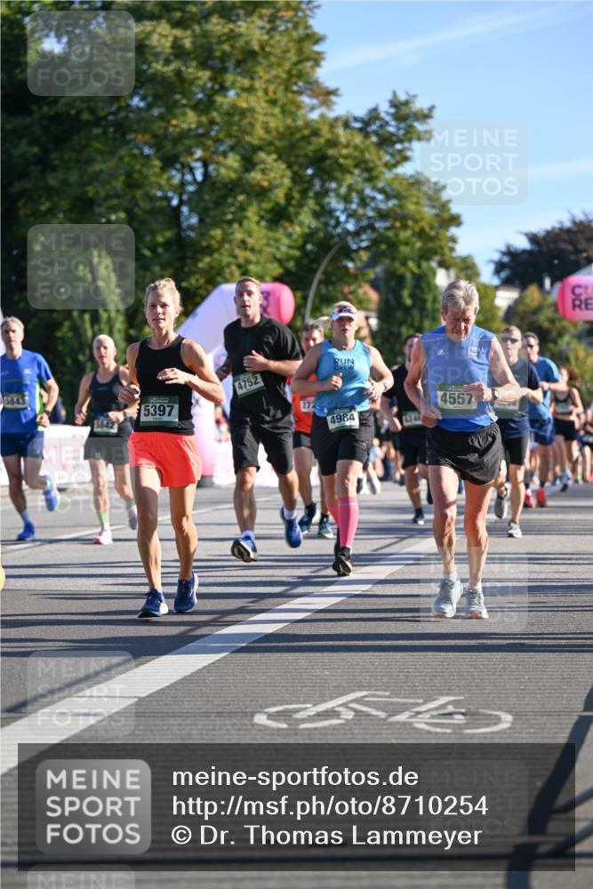 07.09.2025 - BARMER Alsterlauf Dr. Thomas Lammeyer http://msf.ph/oto/8710254 07.09.2025 09:36:01 Laufen 15843, 5397, 4752, 272, 4984, 4557, 1246, 54 meine-sportfotos.de