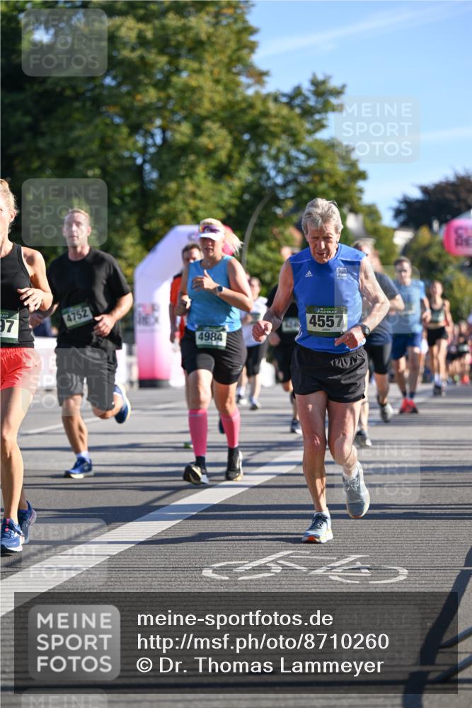 07.09.2025 - BARMER Alsterlauf Dr. Thomas Lammeyer http://msf.ph/oto/8710260 07.09.2025 09:36:02 Laufen 97, 4752, 4984, 4557 meine-sportfotos.de