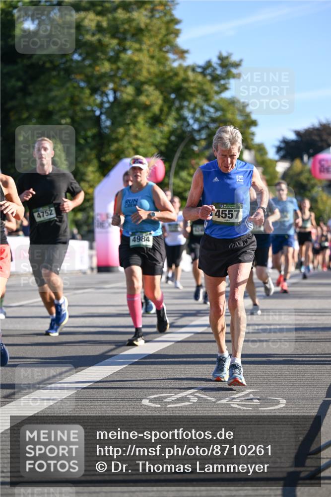 07.09.2025 - BARMER Alsterlauf Dr. Thomas Lammeyer http://msf.ph/oto/8710261 07.09.2025 09:36:02 Laufen 4752, 4557, 4984 meine-sportfotos.de
