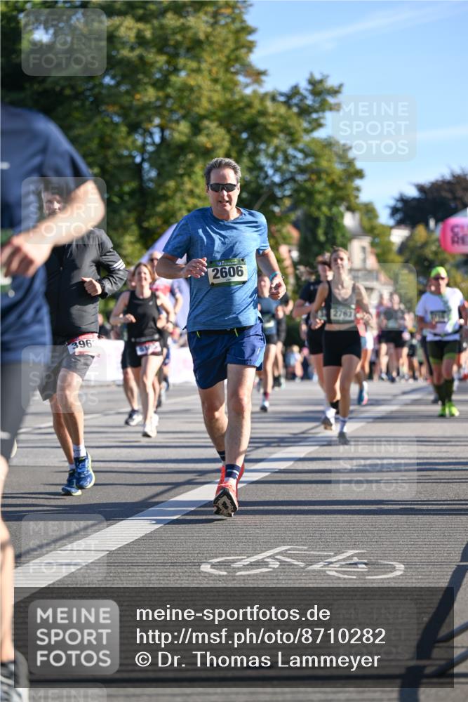 07.09.2025 - BARMER Alsterlauf Dr. Thomas Lammeyer http://msf.ph/oto/8710282 07.09.2025 09:36:06 Laufen 396, 2606, 2763 meine-sportfotos.de