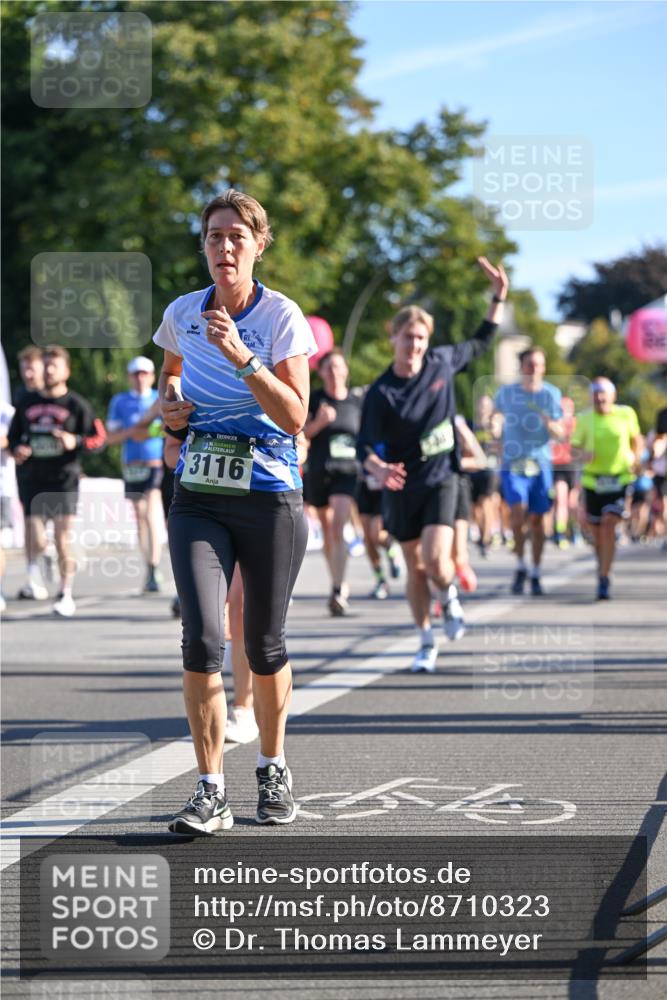 07.09.2025 - BARMER Alsterlauf Dr. Thomas Lammeyer http://msf.ph/oto/8710323 07.09.2025 09:36:13 Laufen 3116 meine-sportfotos.de