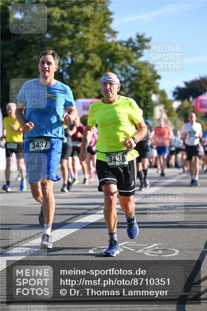 07.09.2025 - BARMER Alsterlauf Dr. Thomas Lammeyer http://msf.ph/oto/8710351 07.09.2025 09:36:17 Laufen 3437, 3438 meine-sportfotos.de