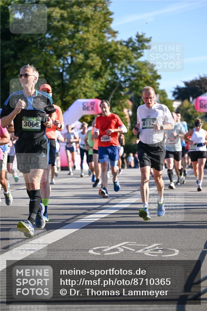07.09.2025 - BARMER Alsterlauf Dr. Thomas Lammeyer http://msf.ph/oto/8710365 07.09.2025 09:36:20 Laufen 3066, 2568, 6152, 2842 meine-sportfotos.de