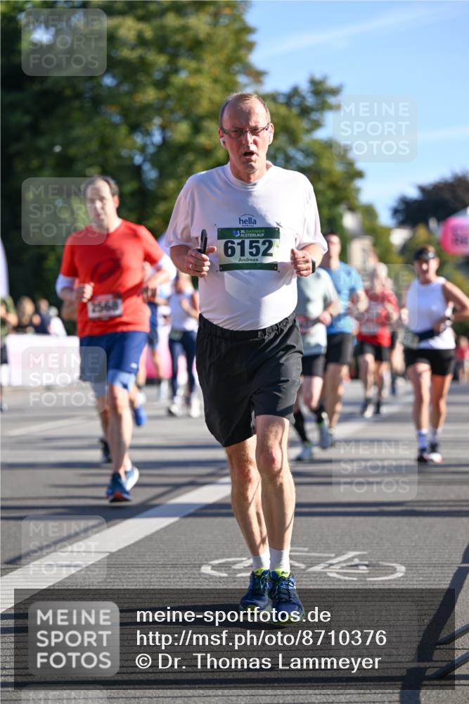 07.09.2025 - BARMER Alsterlauf Dr. Thomas Lammeyer http://msf.ph/oto/8710376 07.09.2025 09:36:22 Laufen 2568, 36, 6152 meine-sportfotos.de
