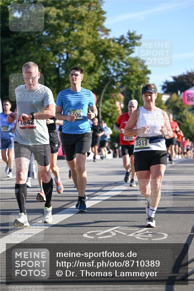 07.09.2025 - BARMER Alsterlauf Dr. Thomas Lammeyer http://msf.ph/oto/8710389 07.09.2025 09:36:24 Laufen 2842, 406, 5517 meine-sportfotos.de