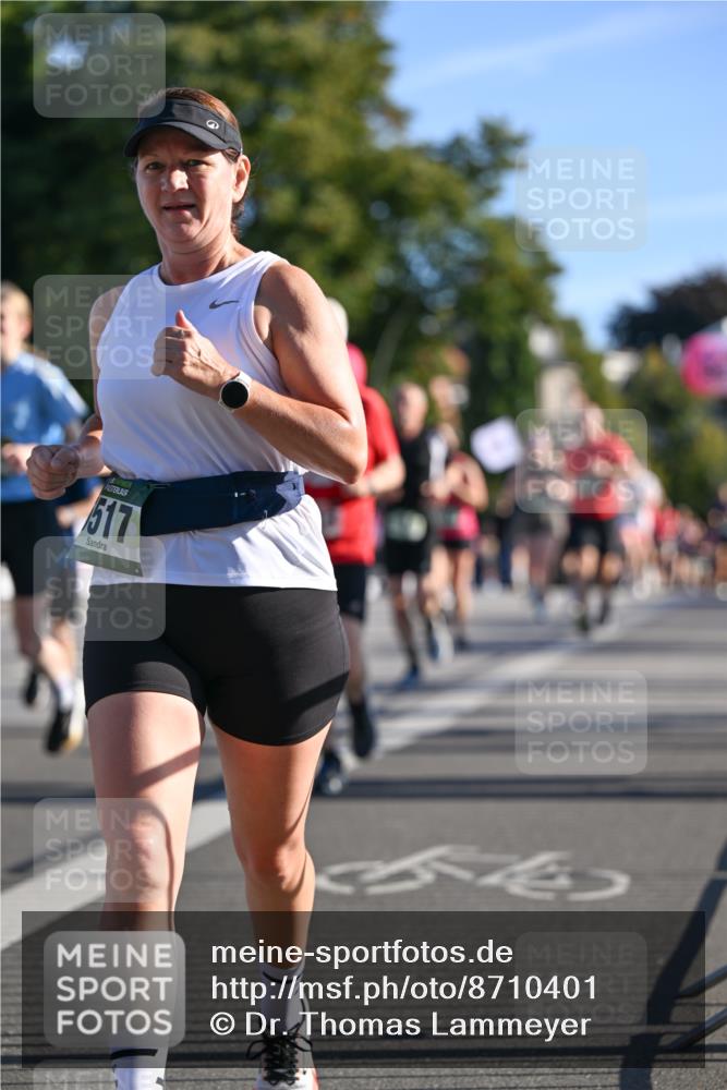 07.09.2025 - BARMER Alsterlauf Dr. Thomas Lammeyer http://msf.ph/oto/8710401 07.09.2025 09:36:26 Laufen 517 meine-sportfotos.de