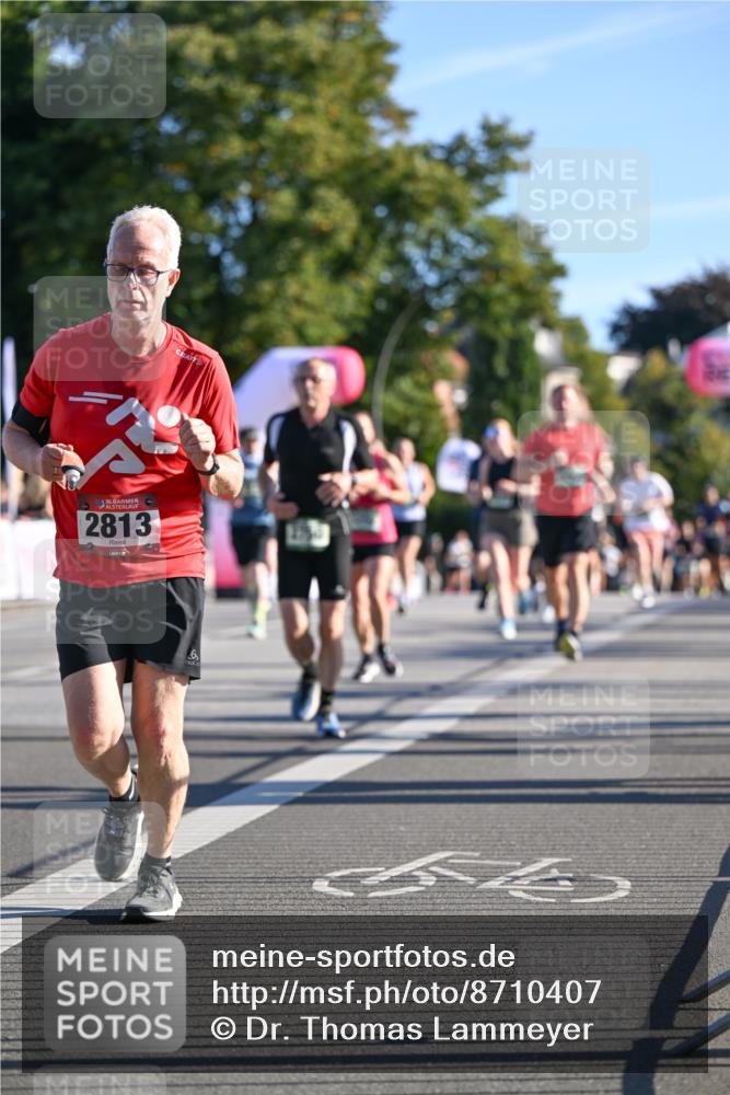 07.09.2025 - BARMER Alsterlauf Dr. Thomas Lammeyer http://msf.ph/oto/8710407 07.09.2025 09:36:27 Laufen 136, 2813, 6 meine-sportfotos.de