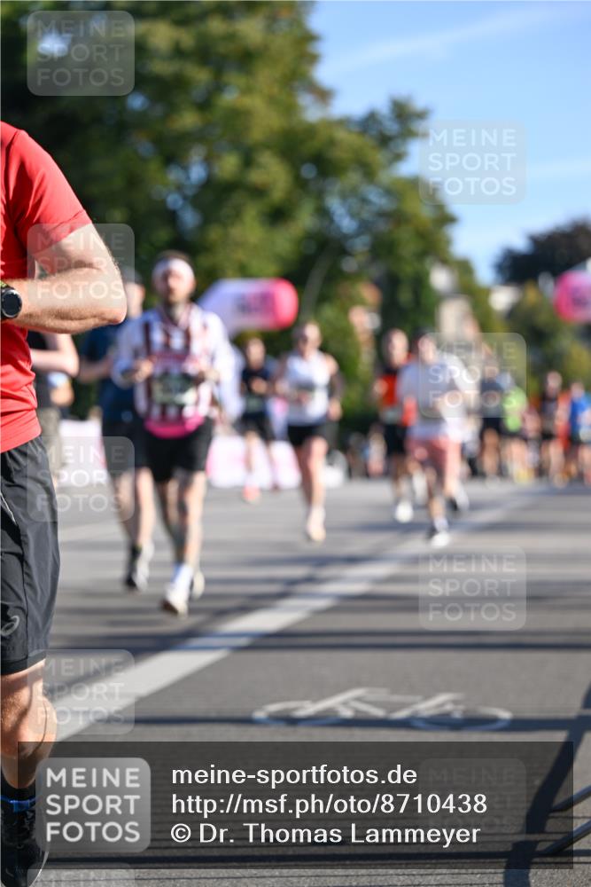 07.09.2025 - BARMER Alsterlauf Dr. Thomas Lammeyer http://msf.ph/oto/8710438 07.09.2025 09:36:31 Laufen  meine-sportfotos.de