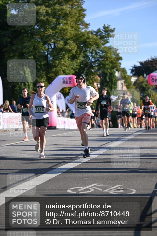 07.09.2025 - BARMER Alsterlauf Dr. Thomas Lammeyer http://msf.ph/oto/8710449 07.09.2025 09:36:33 Laufen 2672, 5308, 3552, 6517 meine-sportfotos.de