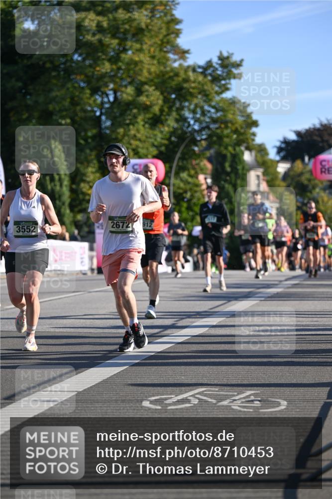 07.09.2025 - BARMER Alsterlauf Dr. Thomas Lammeyer http://msf.ph/oto/8710453 07.09.2025 09:36:34 Laufen 3552, 75109, 2672, 912 meine-sportfotos.de