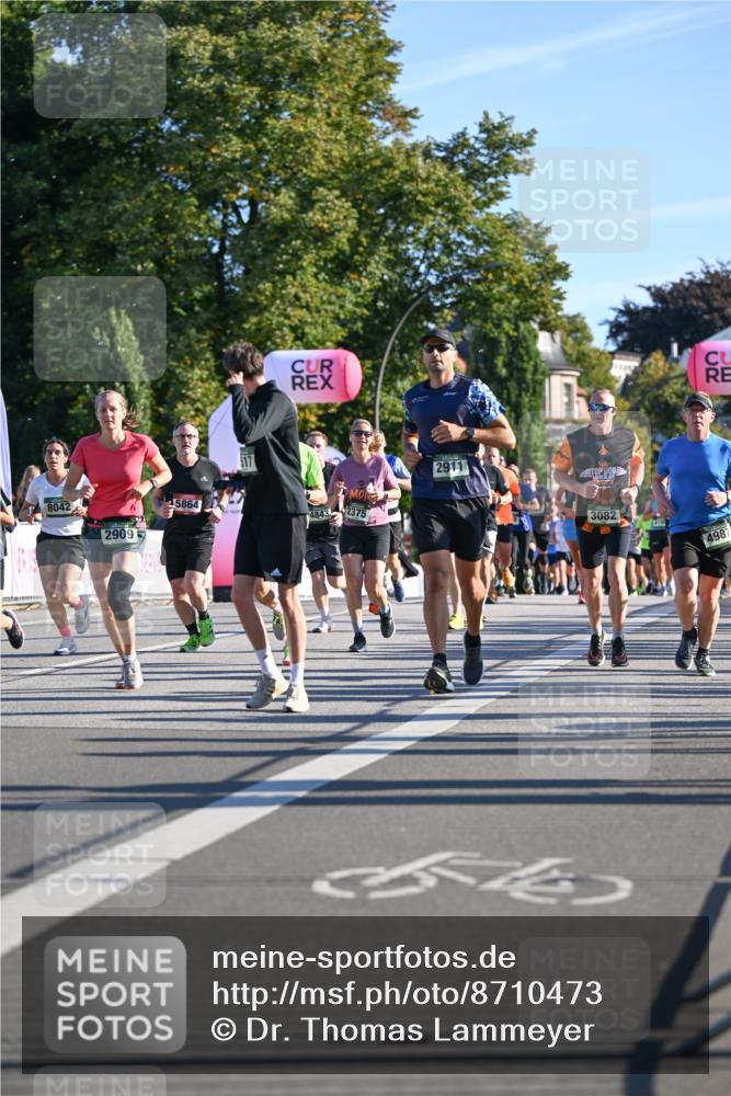 07.09.2025 - BARMER Alsterlauf Dr. Thomas Lammeyer http://msf.ph/oto/8710473 07.09.2025 09:36:38 Laufen 8042, 2909, 5864, 517, 4843, 2375, 2911, 3082, 4987, 54 meine-sportfotos.de