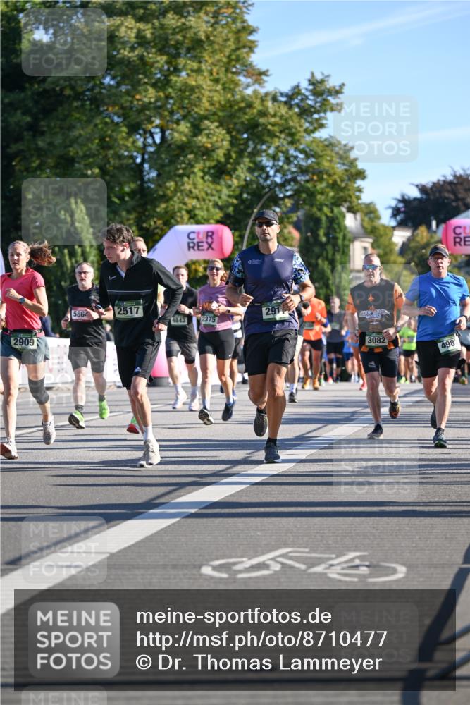 07.09.2025 - BARMER Alsterlauf Dr. Thomas Lammeyer http://msf.ph/oto/8710477 07.09.2025 09:36:39 Laufen 2909, 586, 2517, 4843, 2375, 291, 3082, 498 meine-sportfotos.de