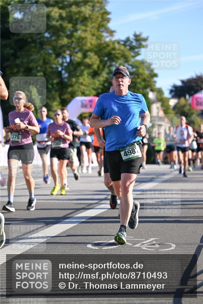 07.09.2025 - BARMER Alsterlauf Dr. Thomas Lammeyer http://msf.ph/oto/8710493 07.09.2025 09:36:42 Laufen 2375, 4987 meine-sportfotos.de