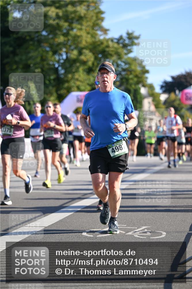 07.09.2025 - BARMER Alsterlauf Dr. Thomas Lammeyer http://msf.ph/oto/8710494 07.09.2025 09:36:42 Laufen 2375, 4987 meine-sportfotos.de