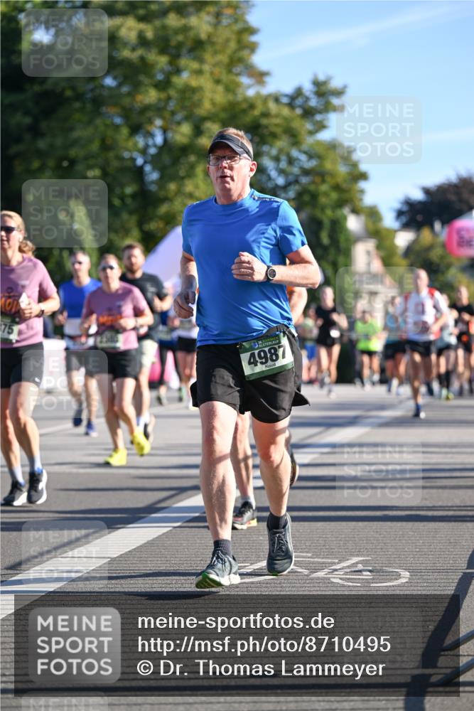 07.09.2025 - BARMER Alsterlauf Dr. Thomas Lammeyer http://msf.ph/oto/8710495 07.09.2025 09:36:42 Laufen 75, 36, 4987 meine-sportfotos.de