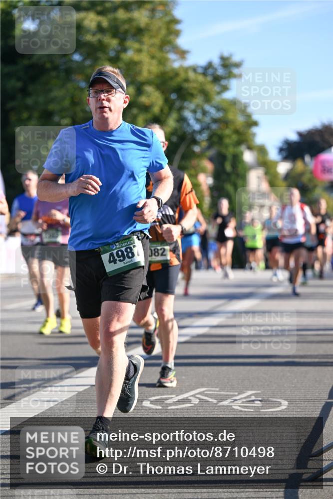 07.09.2025 - BARMER Alsterlauf Dr. Thomas Lammeyer http://msf.ph/oto/8710498 07.09.2025 09:36:42 Laufen 7505, 36, 498, 82 meine-sportfotos.de