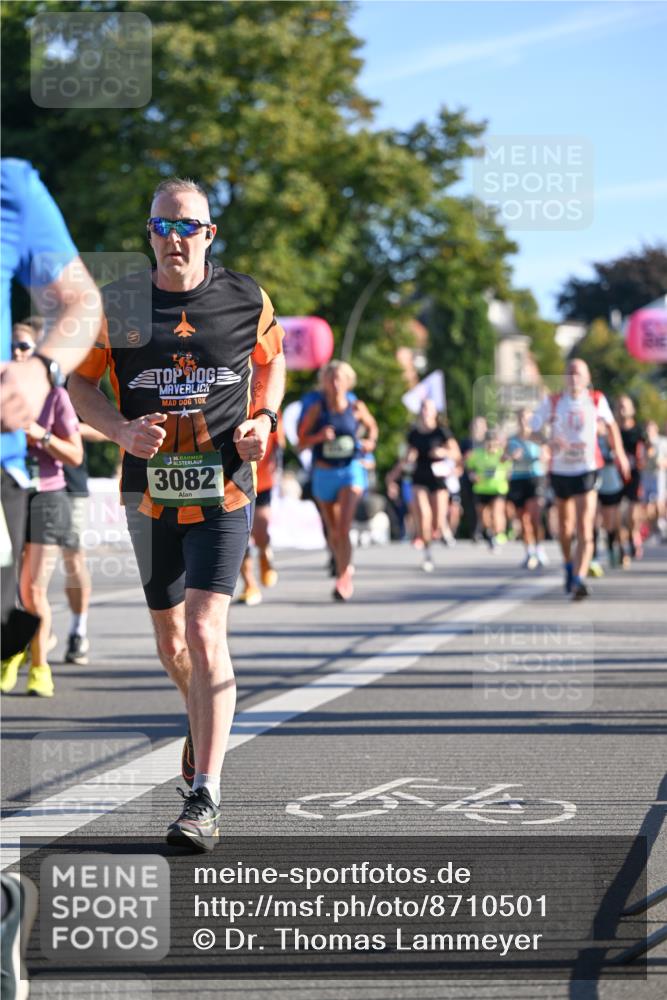 07.09.2025 - BARMER Alsterlauf Dr. Thomas Lammeyer http://msf.ph/oto/8710501 07.09.2025 09:36:43 Laufen 10, 136, 3082 meine-sportfotos.de