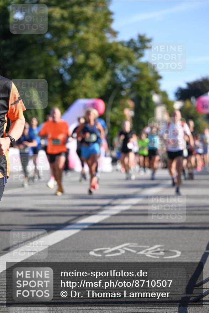 07.09.2025 - BARMER Alsterlauf Dr. Thomas Lammeyer http://msf.ph/oto/8710507 07.09.2025 09:36:44 Laufen  meine-sportfotos.de