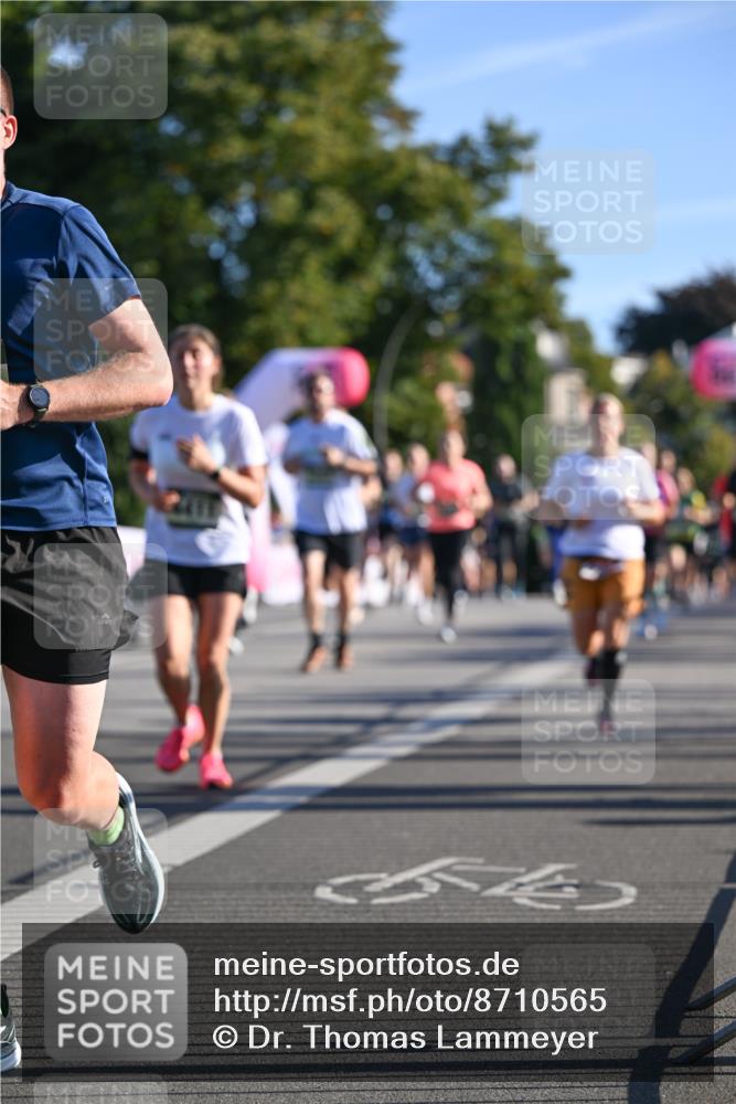 07.09.2025 - BARMER Alsterlauf Dr. Thomas Lammeyer http://msf.ph/oto/8710565 07.09.2025 09:36:55 Laufen  meine-sportfotos.de